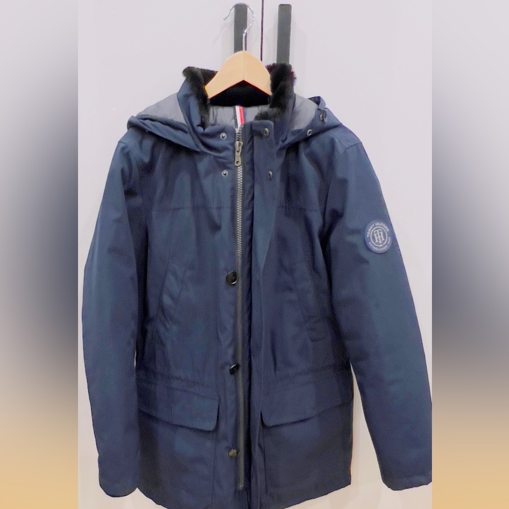 Tommy Hilfiger winter jacket
Men’s S
Blue